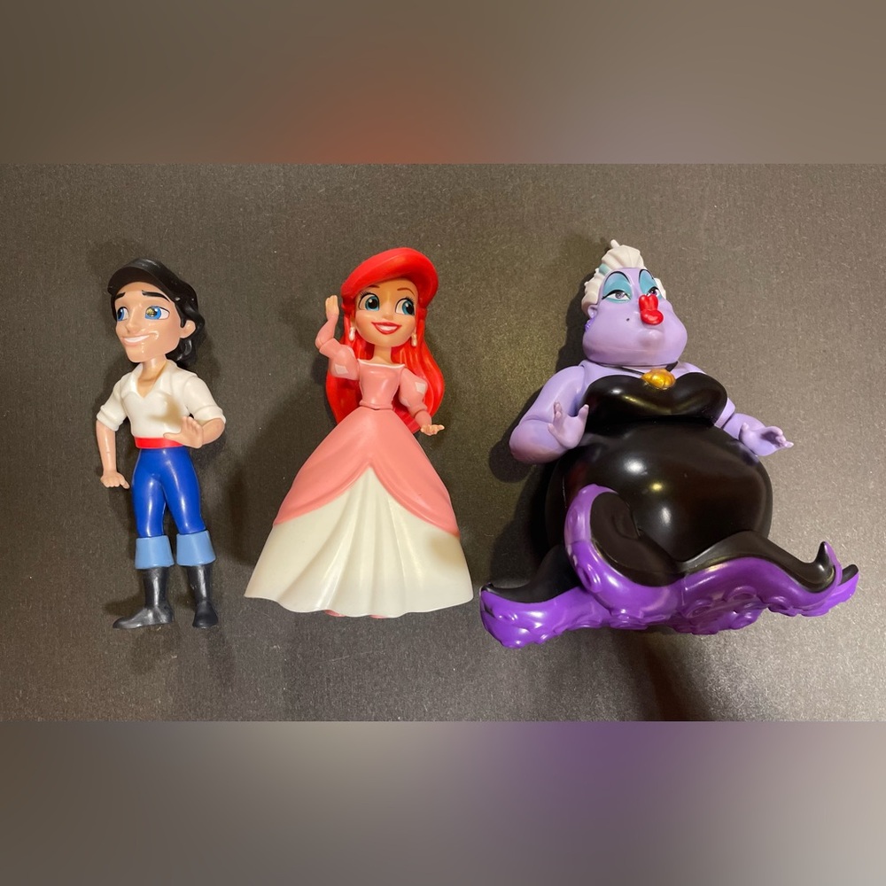 LOT OF 3 - Disney The Little Mermaid Ursula Ariel Prince Charming Action Figure‎
